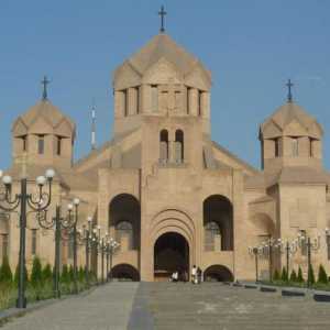 Катедралата на просветителя Свети Григорий в Ереван