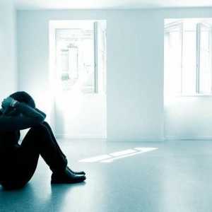 Как да не се побъркате от самотата: съвет от психолог