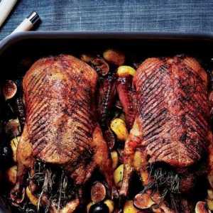 Как да готвя патица вкусно? Съвети и характеристики на готвенето