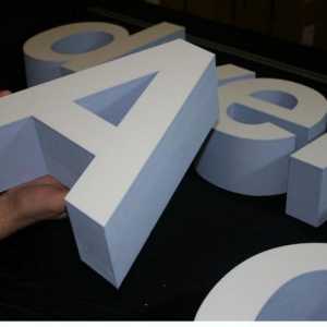 Как да направите букви от полистирол със собствените си ръце