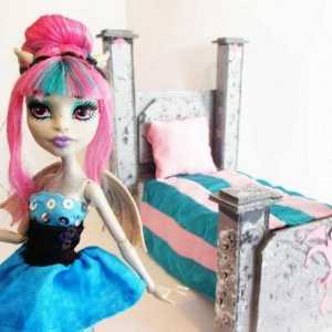 Как да си направим легло за кукла "Monster High": майсторски клас