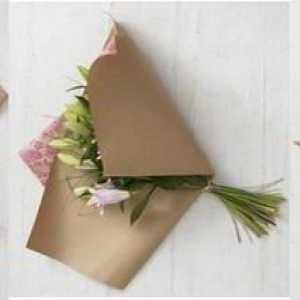 Как да опаковате цветя в крафт хартия: подробни инструкции и най-добри идеи