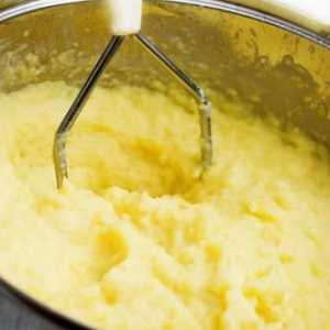 Колко вкусно да се готви картофено пюре: няколко тайни на успеха