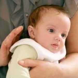 Какви са причините за хълцане при новородени?