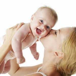 Какви са най-добрите мокри кърпички за новородени? Характеристики на бебешки кърпички