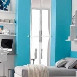 Какъв цвят се комбинира със синьото и лилавото в домашния интериор?