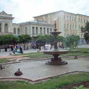 Kislovodsk, атракции: паркове, водопади, музеи, пансиони, санаториуми и храмове