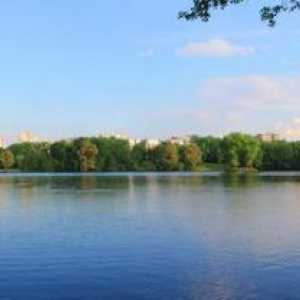 Комсомолско езеро: Петър, Минск и Нижниртовск