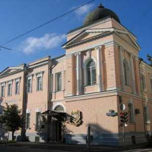 Концертна зала на Руската музикална академия. Gnesinyh: описание, история, програма и интересни…