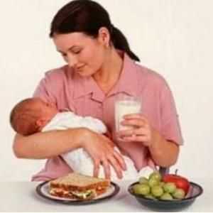 Кърмещата майка: диета или разнообразна диета?