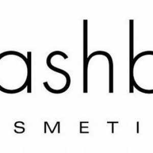 Козметика "Smeshbox" (Smashbox): производител, ревюта