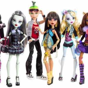 Красива мебел за кукли Monster High със собствените си ръце