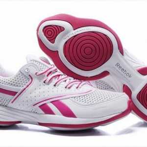 Обувки "Reebok Iziton". Иновации в областта на фитнес