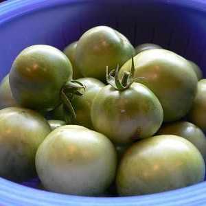 Сладки зелени домати, пълнени с: рецепта