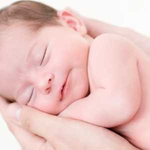 Лактоза - сироп за лечение на запек при новородени