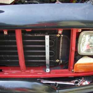 Маслен охладител Автоматична скоростна кутия: описание и монтаж