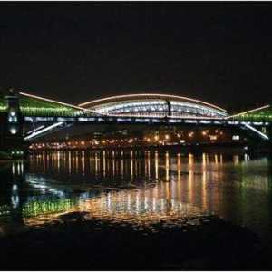 Мостът на Богдан Хмелницки - един от най-красивите мостове в столицата
