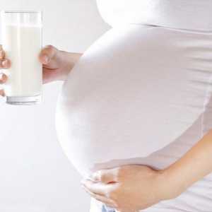 Възможно ли е да пием кефир по време на бременност?