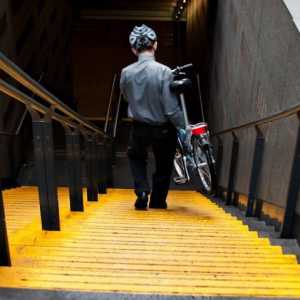 Възможно ли е в метрото да има велосипед? Велосипед в метрото: правилата на транспорта. Велосипед в…