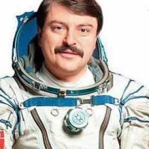 Муса Манаров, космонавт от Дагестан: биография