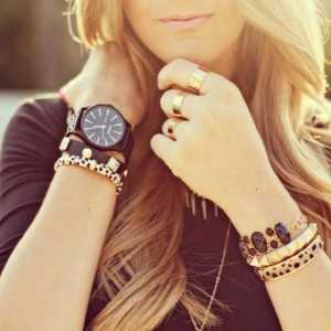 На коя ръка нося часовника на момиче? На коя ръка носи ляв часовник? Гривна гривна за жени