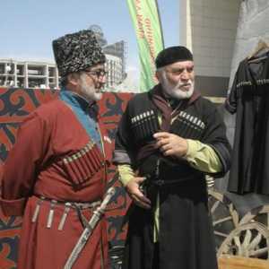 Национален чеченски костюм: мъж, жена, сватба. Традиции на чеченския народ