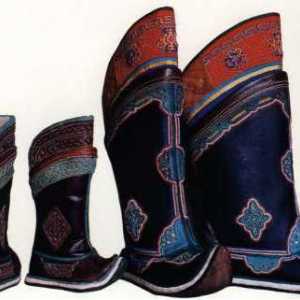 Национален костюм: Buryats в различни периоди от живота
