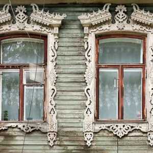 Ограждане на прозорци в дървена къща. Видове обвивки