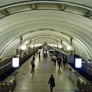 Основният режим на експлоатация на метрото в Санкт Петербург