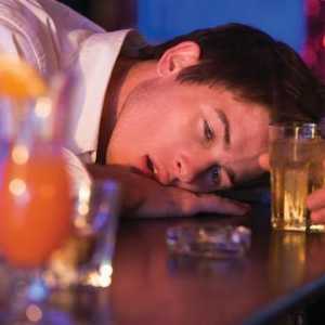 Отравяне с етилов алкохол: симптоми, първа помощ, лечение, последици