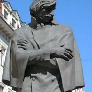 Паметникът на Гогол в Санкт Петербург: историята на творението