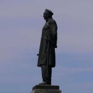 Паметник на Нахимов - карта за посещение на Севастопол, поздрав към богатата си история