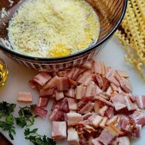 Carbonara паста с шунка: рецепта, тайни за готвене