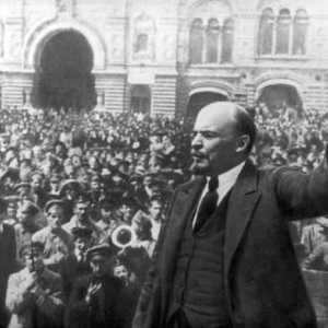 Първата мярка на съветската власт в икономиката: история, описание и последици