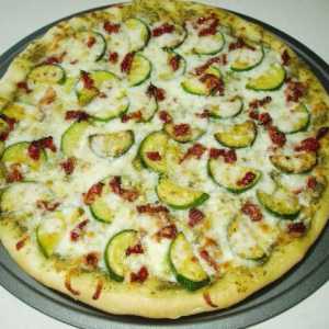 Пица от тиквички: рецепта