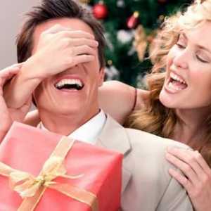Подаръци на съпруга си - изненадвайте любимата си целогодишно!