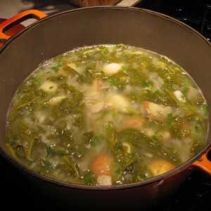 Рецепта за супа с киселец и яйце: няколко варианта за готвене