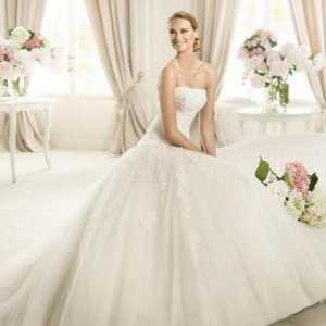 Сватбени рокли "Pronovias" - избор от елегантни булки