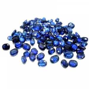 Сини камъни. Скъпи сафири и техните свойства