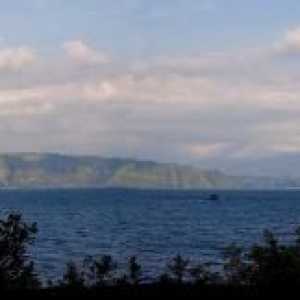 Приказен остров Суматра