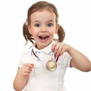 Съвети за младите родители. Защо е полезно да въведете медали за завършил детска градина?