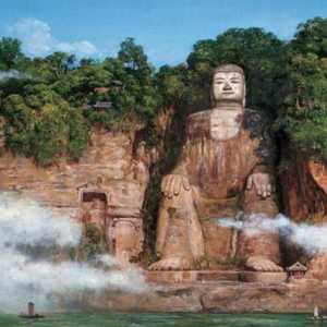 Статуята на Буда в Лешан, Китай: описание, снимка. Как да стигнете до забележителностите?