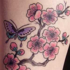 Татуировки Сакура: какво означава това?