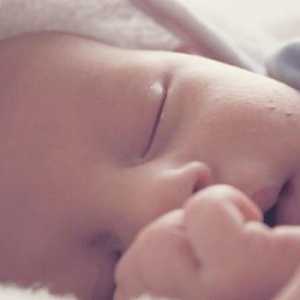 Токсичен еритем на новородени: причини, лечение