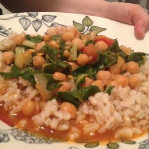 Тунизийска рецепта: нахут в супа и хумус