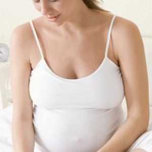 Отоци на бременни крака: причина, лечение, симптоми