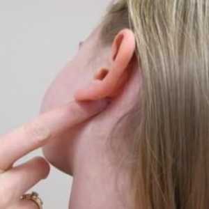 Ухото капки с болка в ухото: име. Ухото пада от болка в ухото на дете с антибиотик