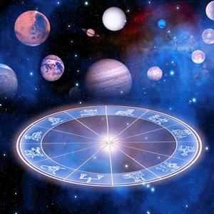Конвенционалното обозначаване на планетите в астрологията