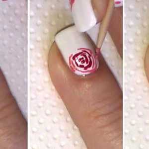 Научаваме как да нарисуваме роза върху ноктите