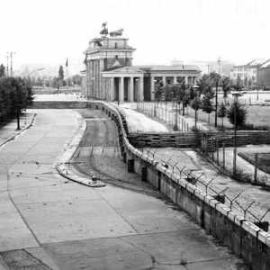 Изграждането на Берлинската стена: защо се е случило